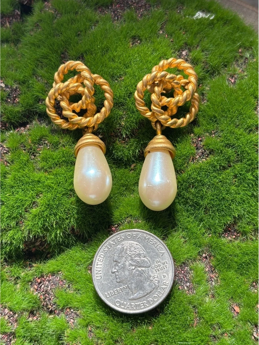 Vintage Gold Tone & Pearl Drop Clip-On Earrings with Twisted Knot Design